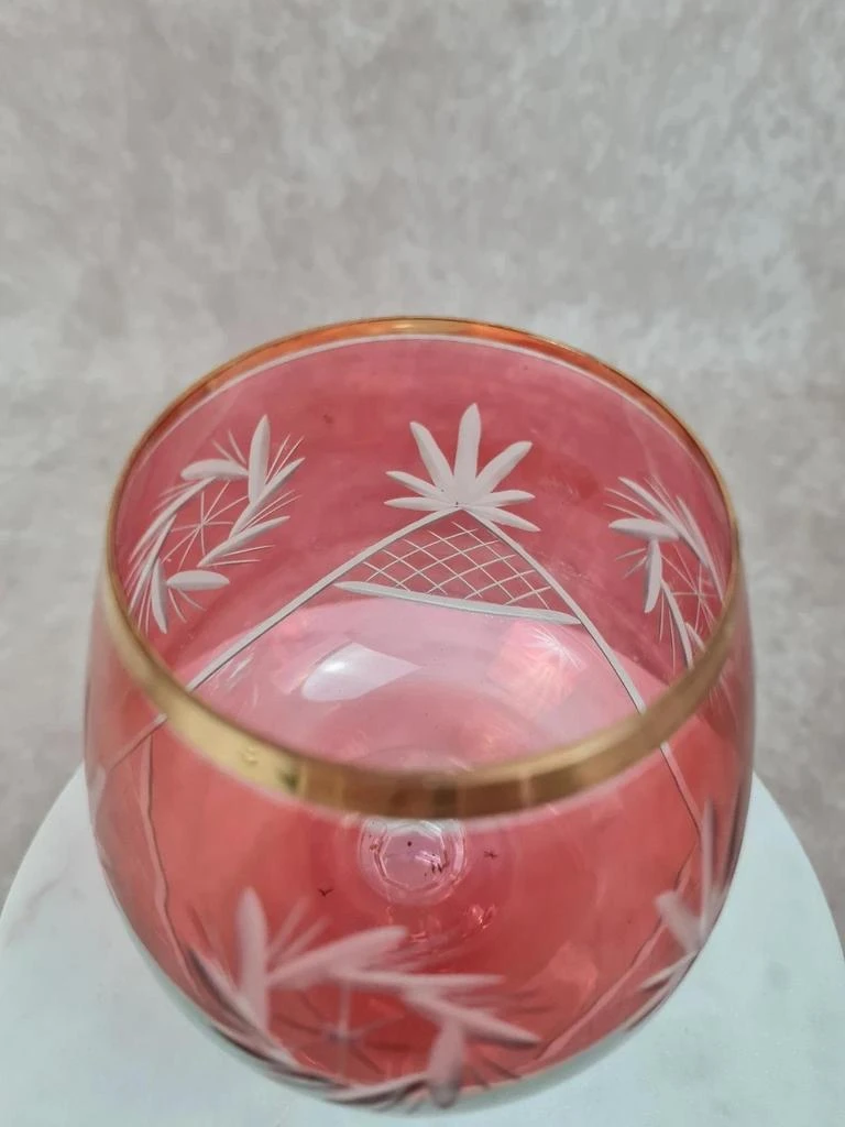 Antigo globo de vidro em cristal vermelho lapidado e dourado 🥂 – photo 3